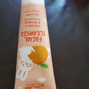 Vitamin C Facial Cleanser - Orange